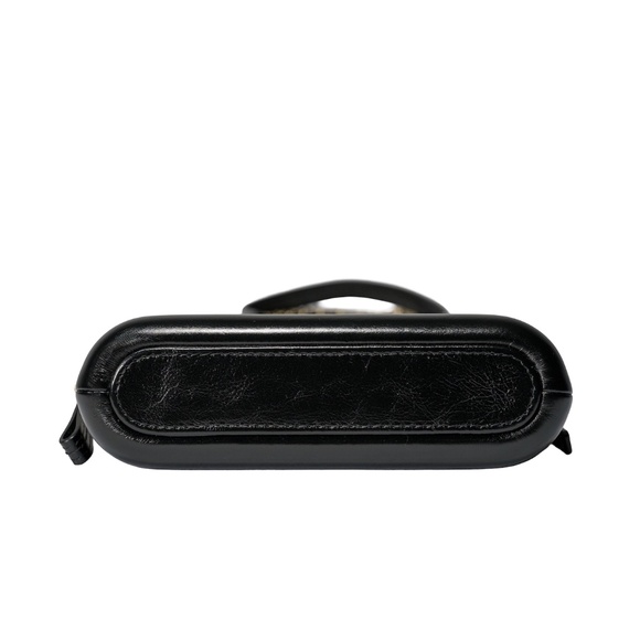 Chanel Gabrielle Double Zip Clutch with Chain Quilted Aged Calfskin - Picture 8 of 12